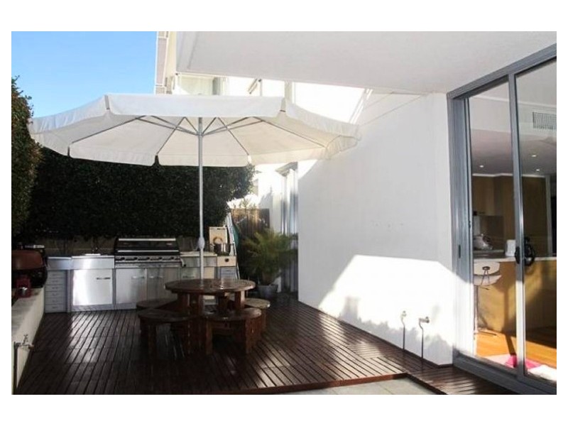 4 Lewis Avenue, Rhodes NSW 2138