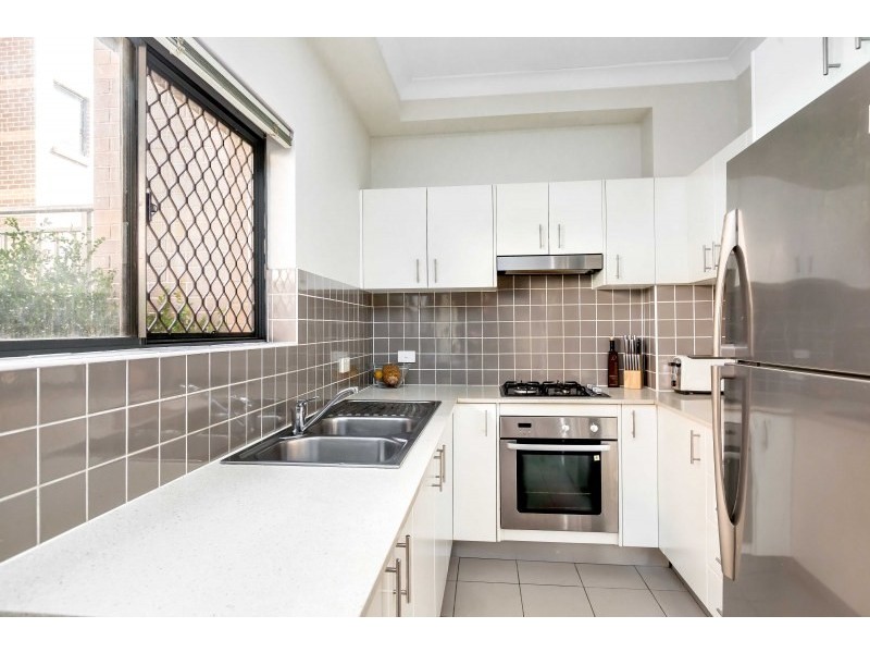 Unit 2/45-49 Eastbourne Road, Homebush West NSW 2140