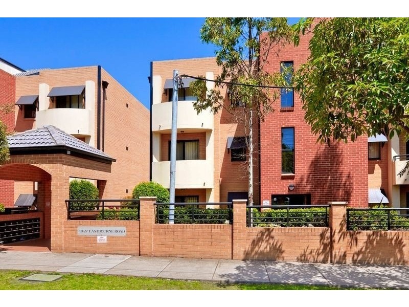 Unit 4/19 Eastbourne Road, Homebush West NSW 2140