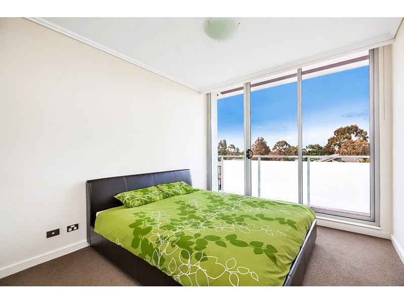 Unit D202/6 Latham Terrace, Newington NSW 2127