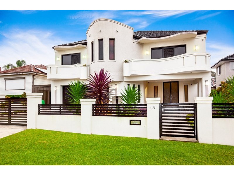 38 Rea Street, Greenacre NSW 2190