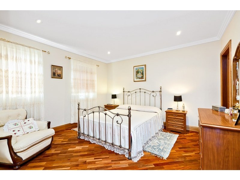 76 Brays Road, Concord NSW 2137