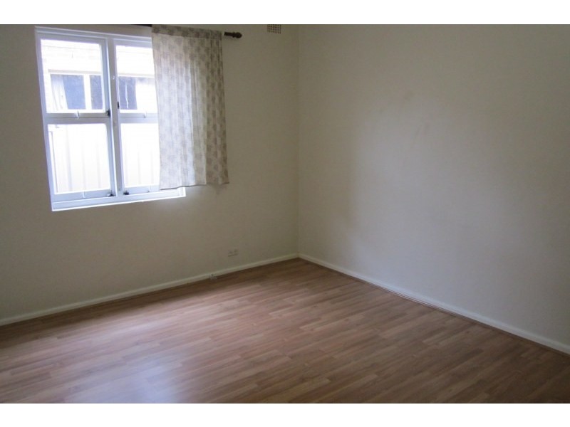 8 Oxford Street, Burwood NSW 2134