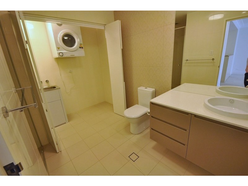 Unit 205/4 Rosewater Circuit, Breakfast Point NSW 2137