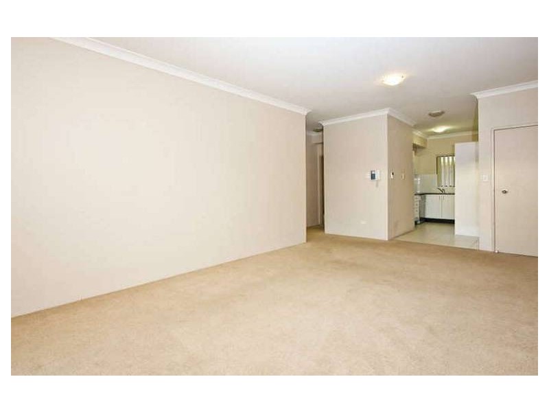 Unit 40/9-17 Eastbourne Road, Homebush West NSW 2140