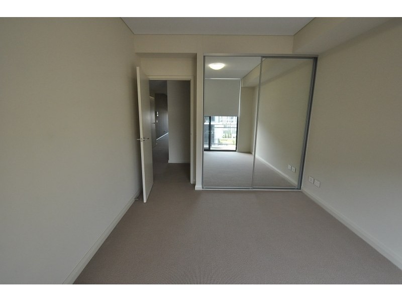 Unit 611/8 Baywater Road, Wentworth Point NSW 2127