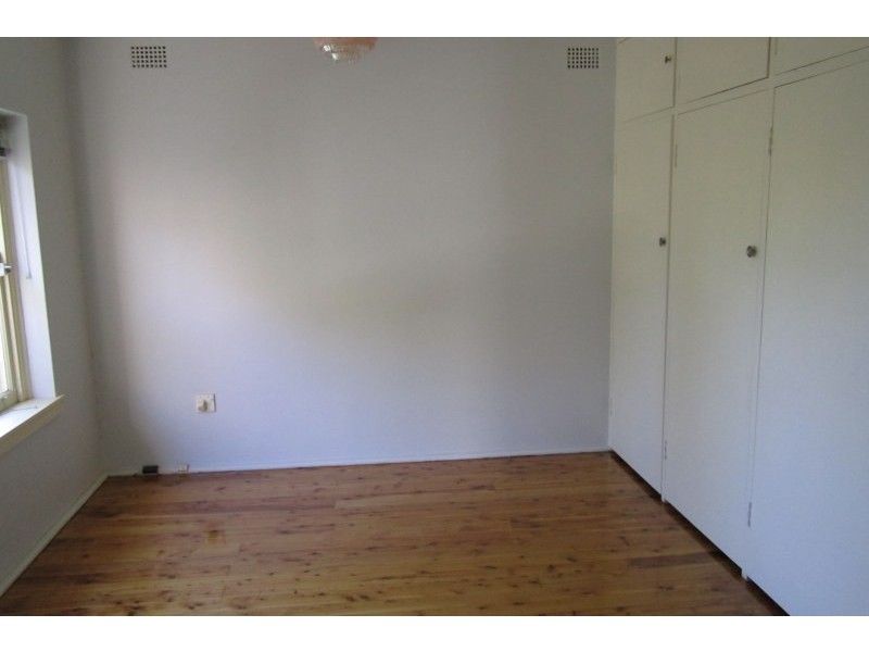 92 Lovell Road, Denistone East NSW 2112