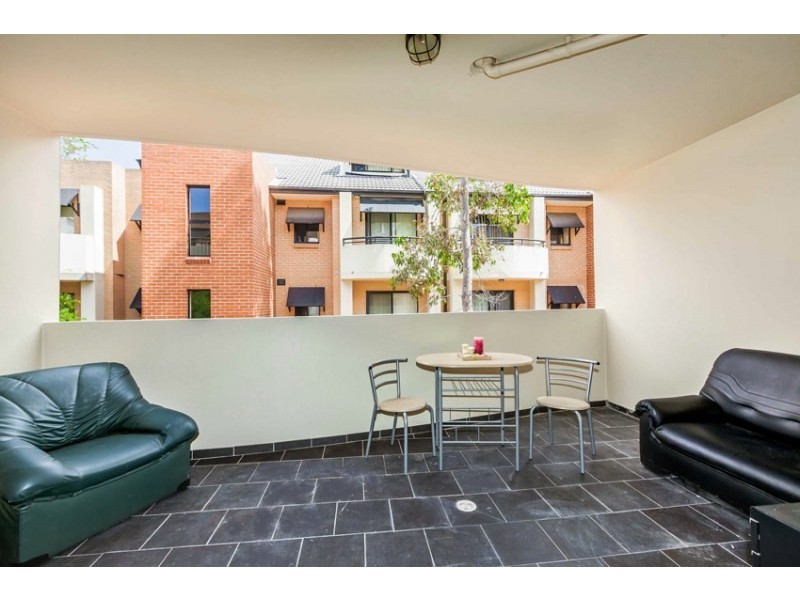 Unit 4/19-27 Eastbourne Road, Homebush West NSW 2140
