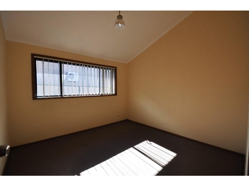 Unit 6/23-25 William Street, Lurnea NSW 2170