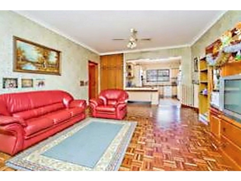 13 Gladstone Street, Burwood NSW 2134
