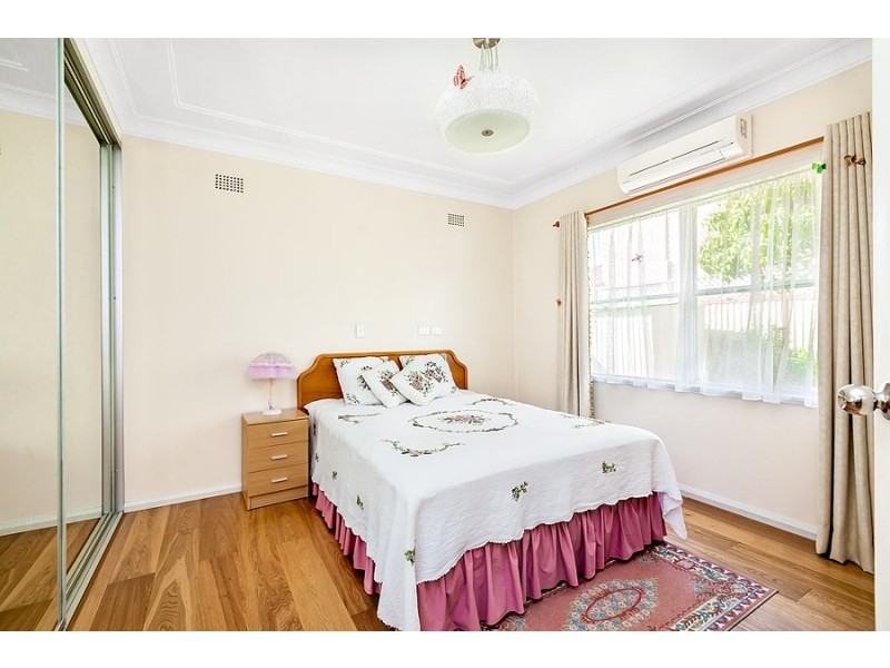 17 Smalls Road, Ryde NSW 2112