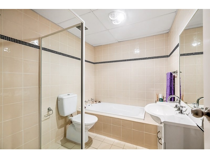 Unit 5/5-7 Exeter Road, Homebush West NSW 2140