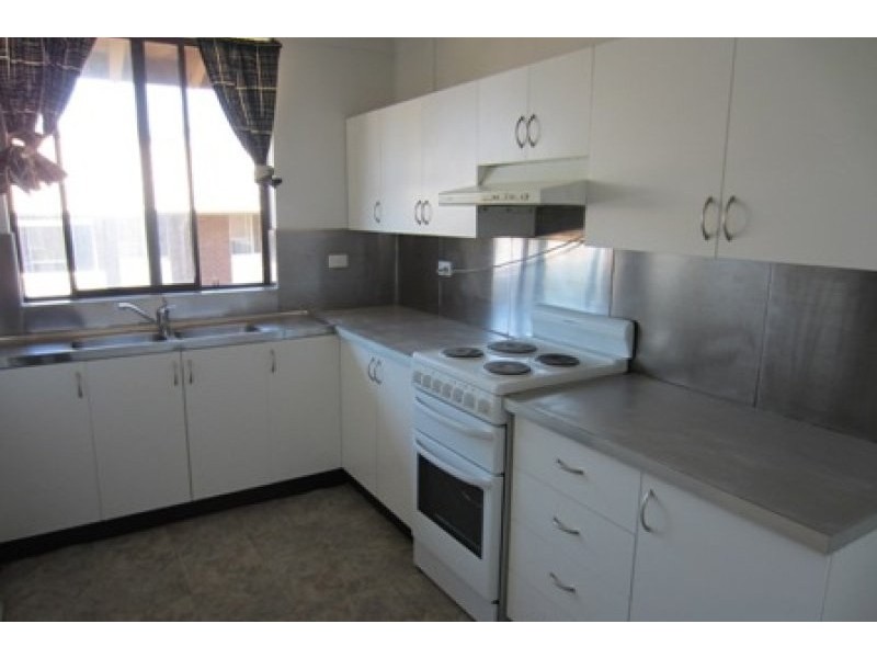 Unit 9/145 Chapel Road, Bankstown NSW 2200