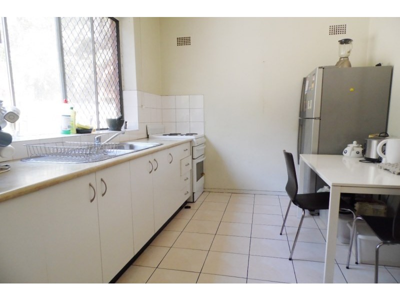 Unit 6/120 The Crescent, Homebush West NSW 2140