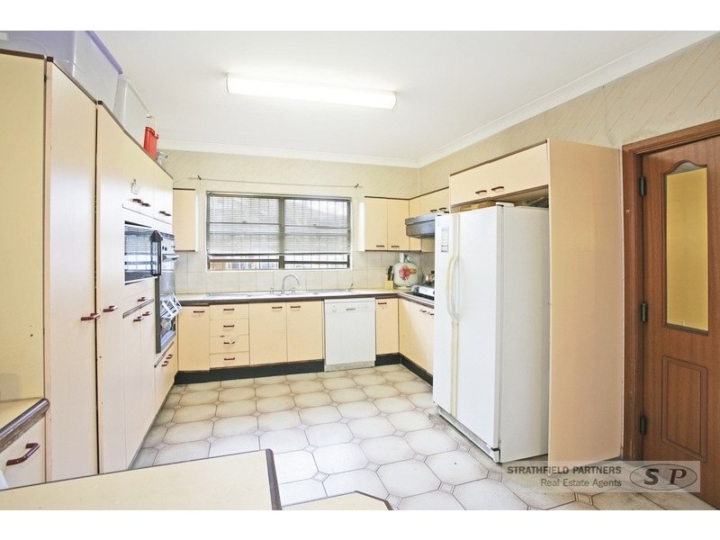 13 Gladstone Street, Burwood NSW 2134