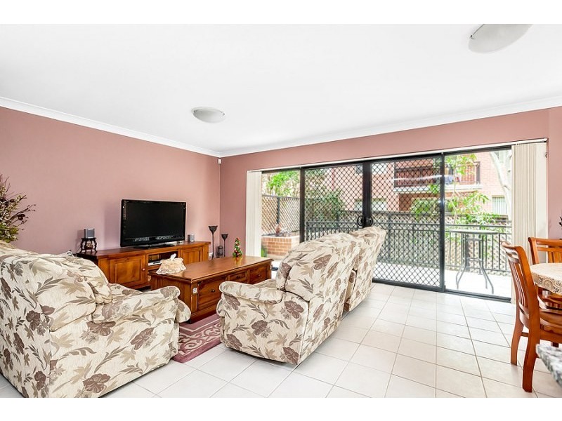 Unit 5/5-7 Exeter Road, Homebush West NSW 2140