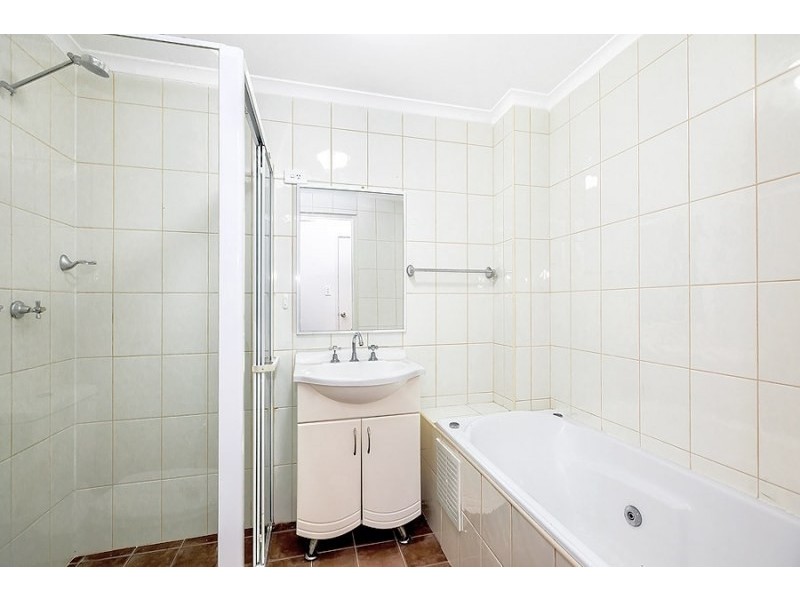 Unit 40/9 Eastbourne Road, Homebush West NSW 2140