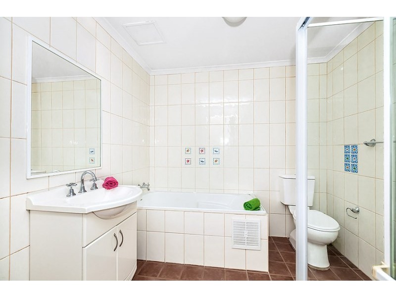 Unit 27/9 Eastbourne Road, Homebush West NSW 2140