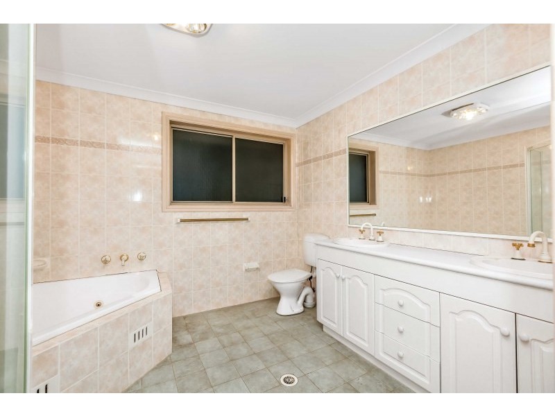 68 Eastview Avenue, North Ryde NSW 2113