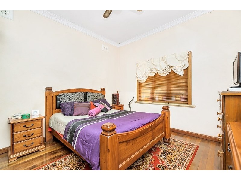 83 Blaxland Road, Rhodes NSW 2138