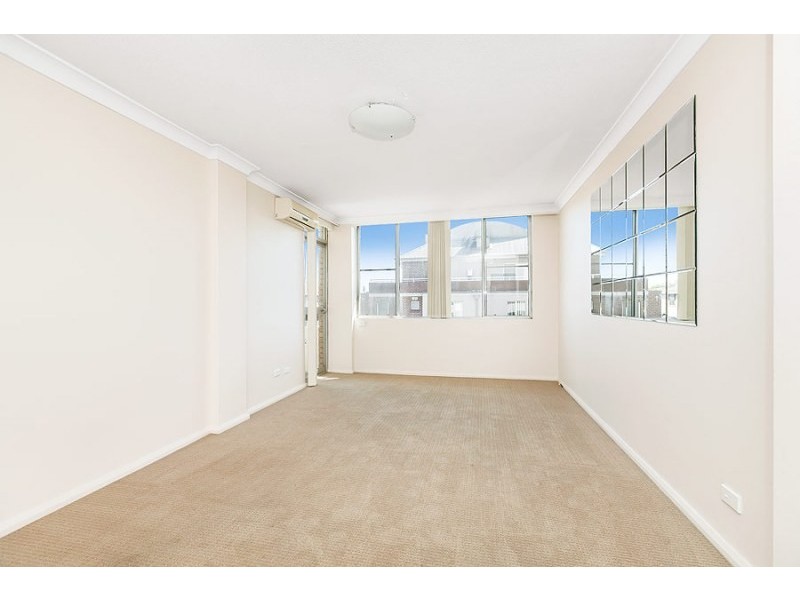 Unit 8/3-5 Burlington Road, Homebush NSW 2140