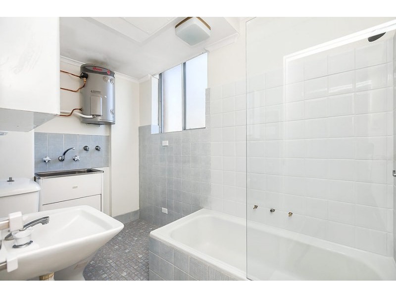 Unit 8/3-5 Burlington Road, Homebush NSW 2140