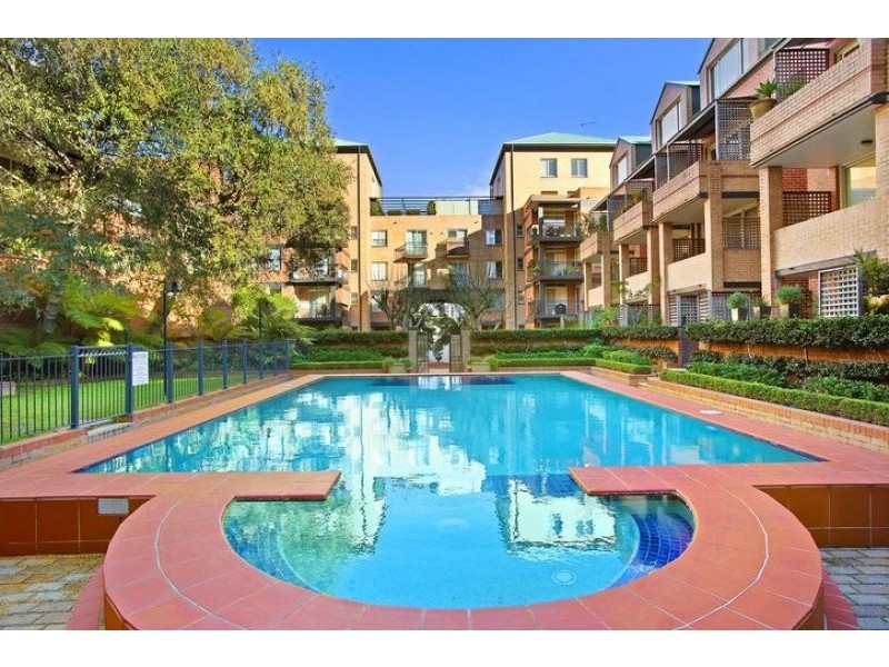Unit 32/300 Riley Street, Surry Hills NSW 2010