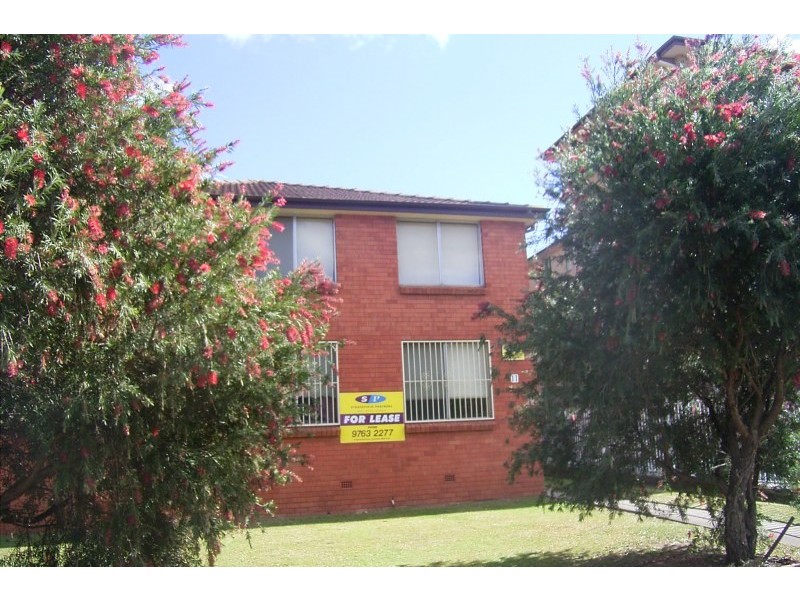 Unit 2/11 Drummond Street, Warwick Farm NSW 2170