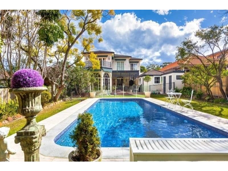 Strathfield NSW 2135