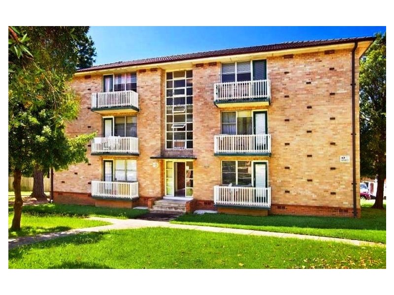 Unit 1/14 Marlene Crescent, Greenacre NSW 2190