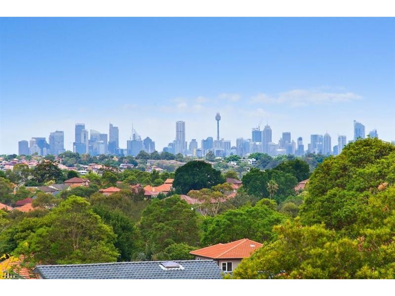 8 Fairview Street, Concord NSW 2137