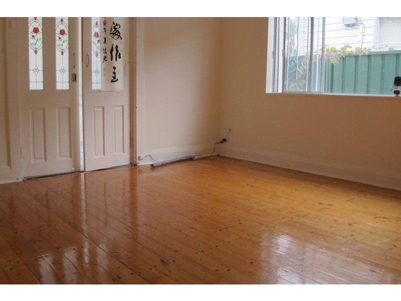 39 Boronia Street, South Granville NSW 2142