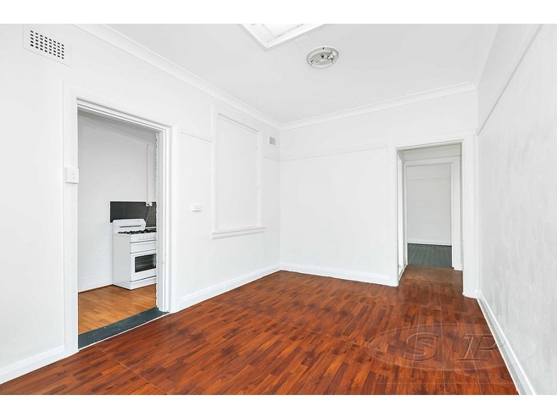 17 Railway Parade, Eastwood NSW 2122