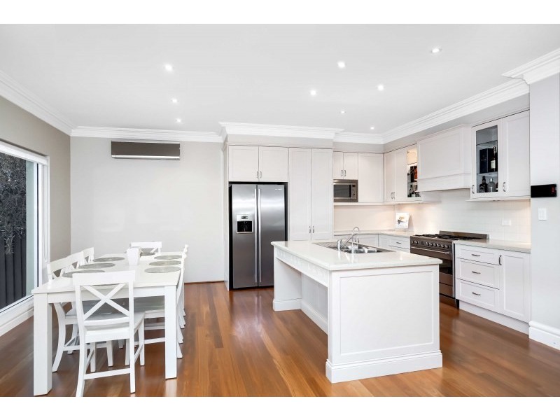 8 Malley Avenue, Earlwood NSW 2206