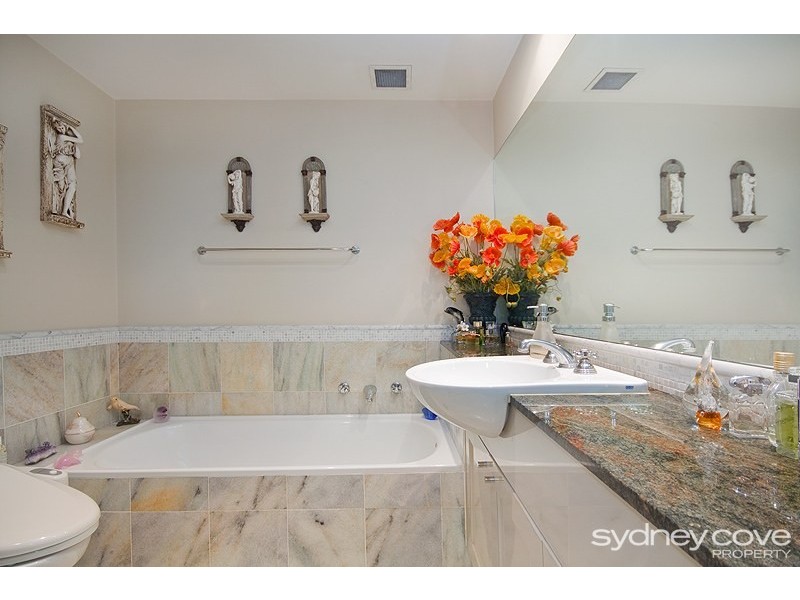 Unit 1604/127 Kent Street, Sydney NSW 2000