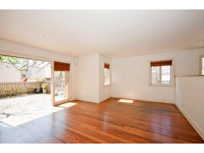 3 Longs Lane, Sydney NSW 2000