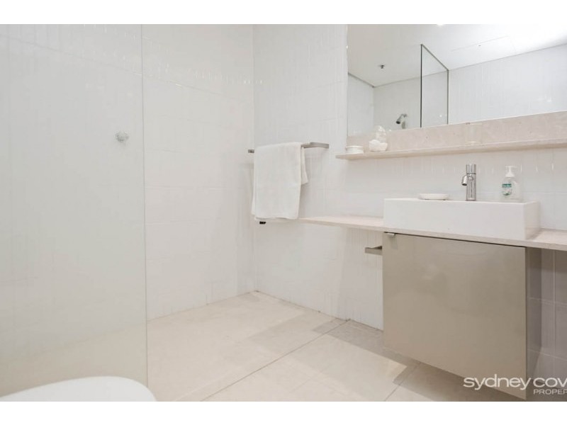 2703/129 Harrington Street, Sydney NSW 2000