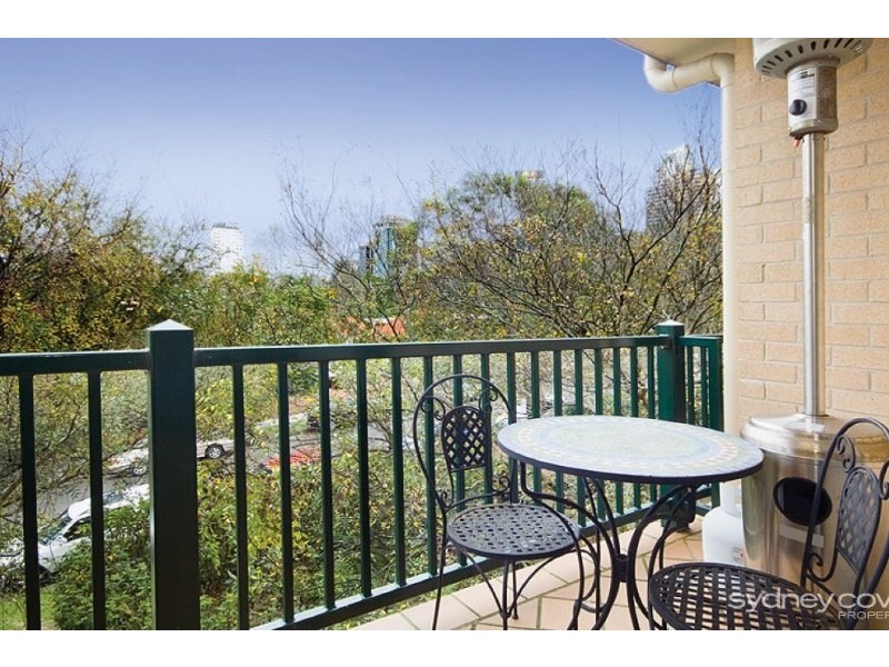 22 Eaton Street, Neutral Bay NSW 2089
