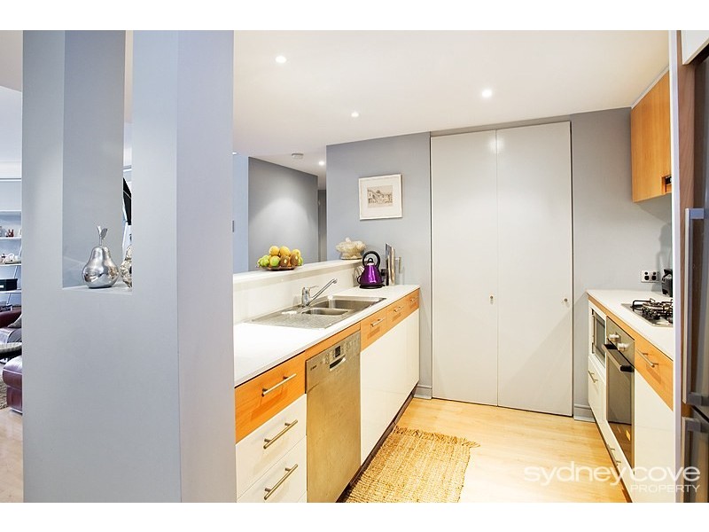 30 Glen Street, Milsons Point NSW 2061