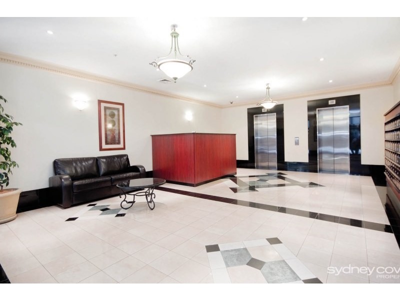 1-5 Hosking Place, Sydney NSW 2000