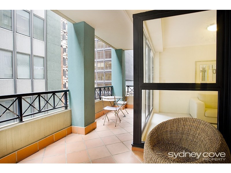 1-5 Hosking Place, Sydney NSW 2000