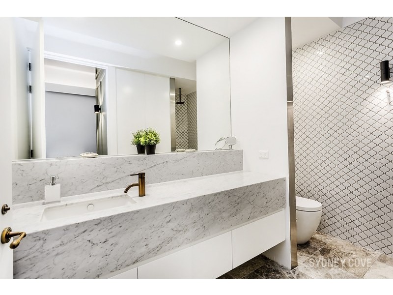 18 Danks Street Street, Waterloo NSW 2017