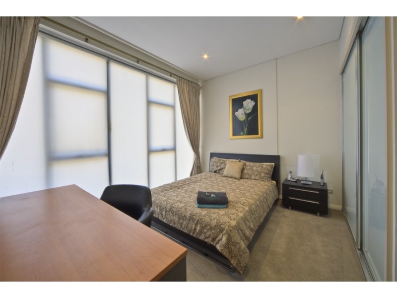 2-4 Lachlan Street, Waterloo NSW 2017