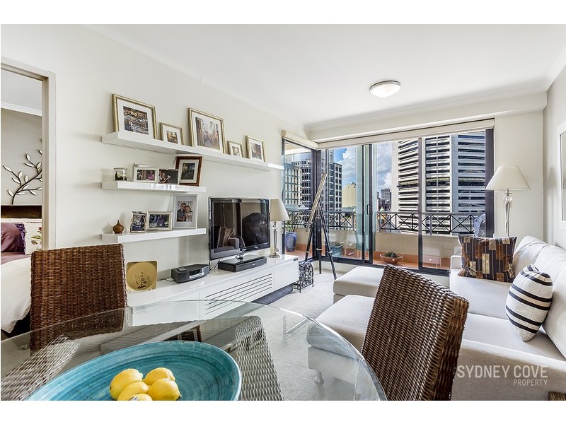 2402/1-5 Hosking Place, Sydney NSW 2000