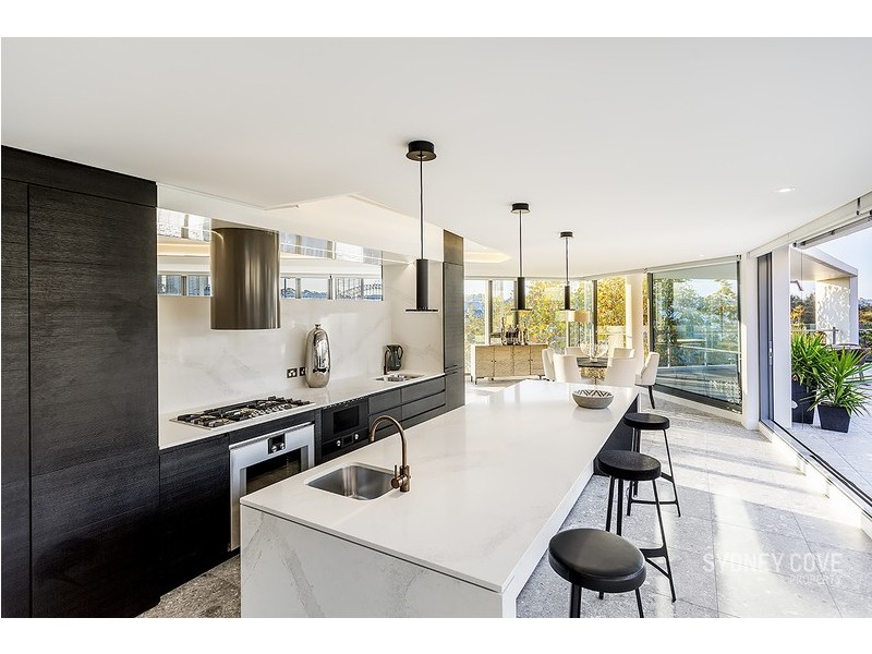 p/65 Cowper Wharf Road, Woolloomooloo NSW 2011