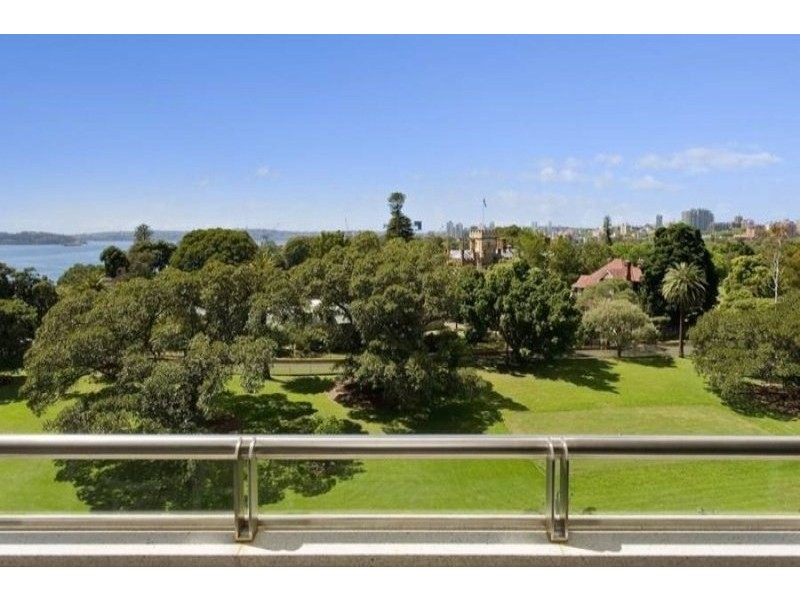 Unit 1/1-7 Macquarie Street, Sydney NSW 2000