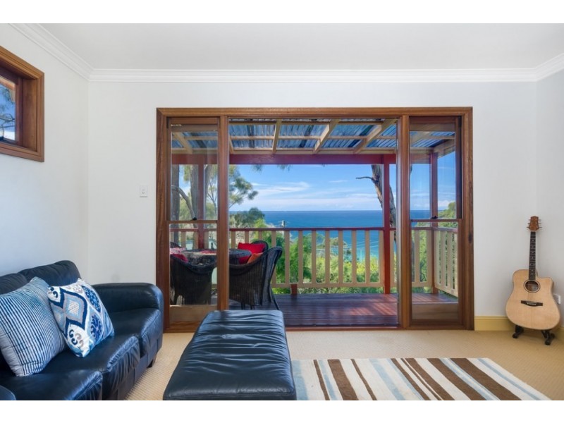 1 Fifth Street, Scarborough NSW 2515