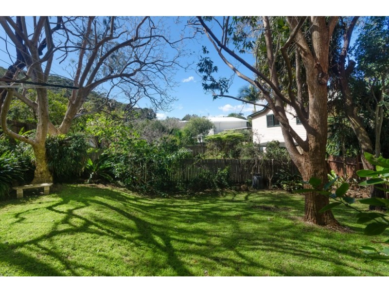 1 Fifth Street, Scarborough NSW 2515