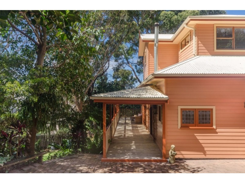 1 Fifth Street, Scarborough NSW 2515