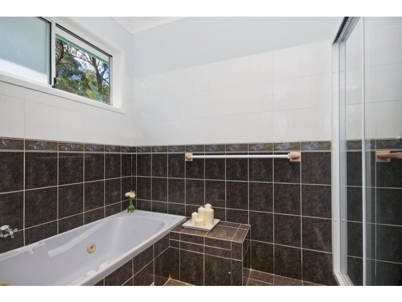 8 Lower Coast Road, Stanwell Park NSW 2508